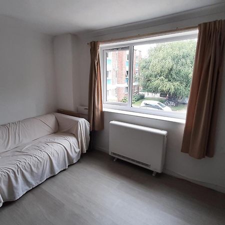 Riverside Apartment Oxford Extérieur photo